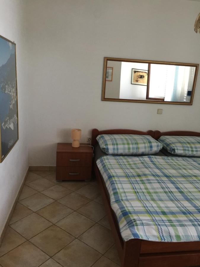 Vacation Home Lucija Slatina  Ngoại thất bức ảnh