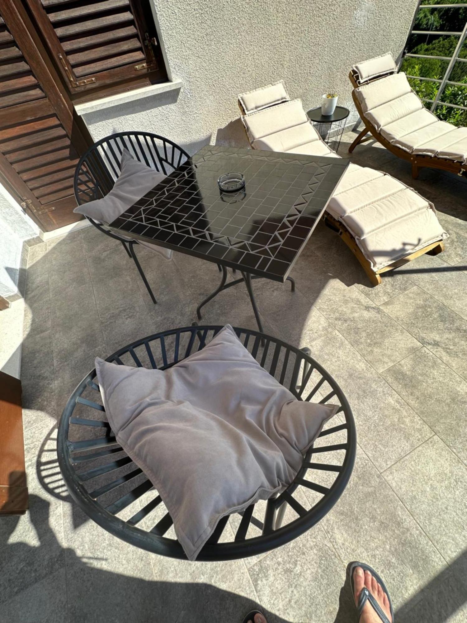 Vacation Home Lucija Slatina  Ngoại thất bức ảnh